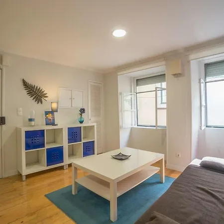 Colourful Mouraria Apartment Lissabon